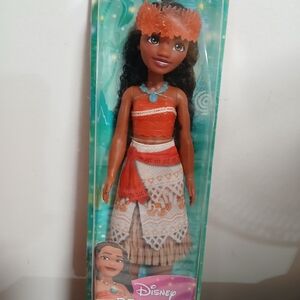 Disney Moana Doll with Orange Top and Brown Skirt